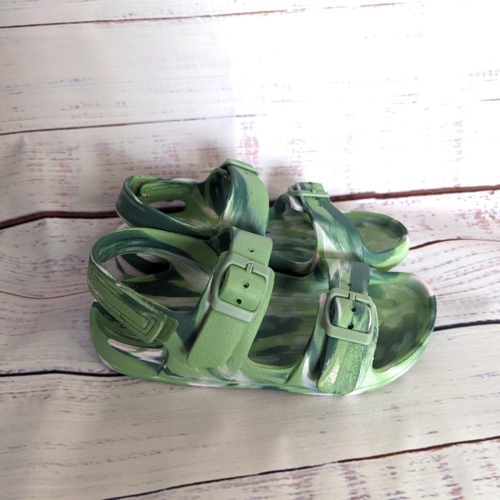 NWOT Cat & Jack Green/White Tie Dye Sandal 8, 12